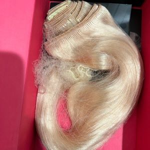 Donna Bella #613 Light Blond CLIP IN extensions